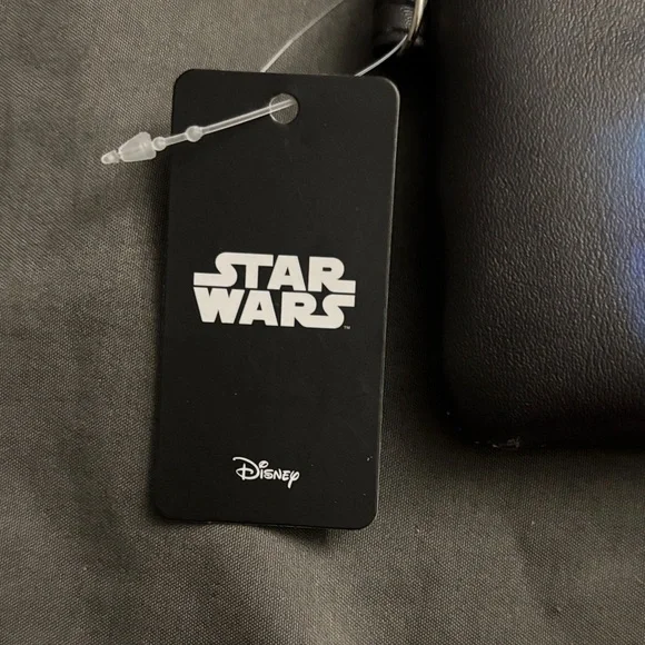 HPx2✨✨ Star Wars Darth Vader Coin Pouch - NWT - Picture 2 of 11